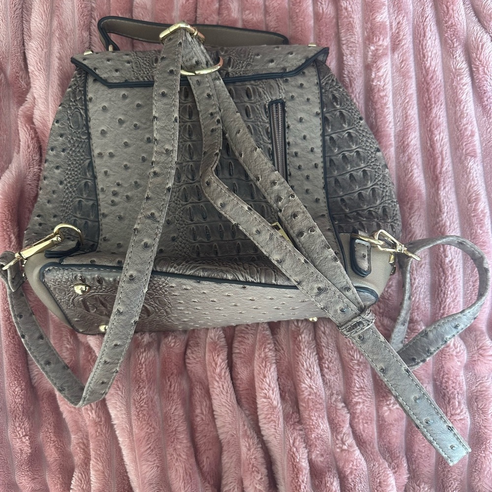 Gorgeous faux alligator backpack